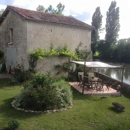 Riverside Hébergement de vacances *